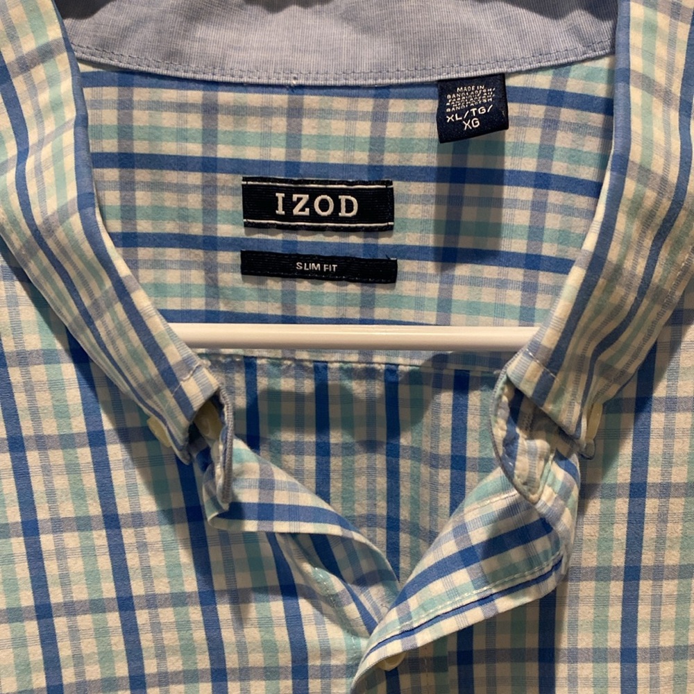 IZOD XL‎ Slim Fit Long Sleeve Button Down Shirt.  Plaid.  Blues/White.  Cotton - Picture 3 of 7